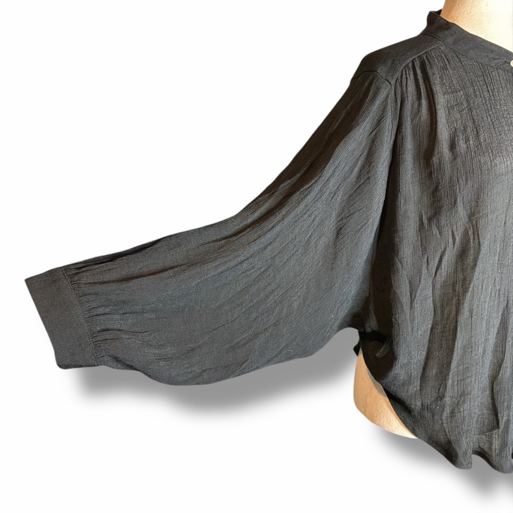 Solid Citizen Equestrian Black Crepe Button Batwi… - image 5